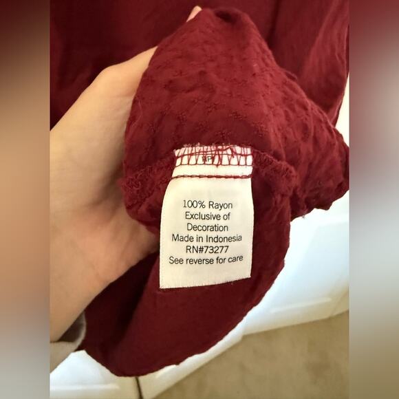 Women's Croft & Barrow Simple Blouse Maroon Red Dark Red Wine Merlot Size XL - Picture 8 of 11